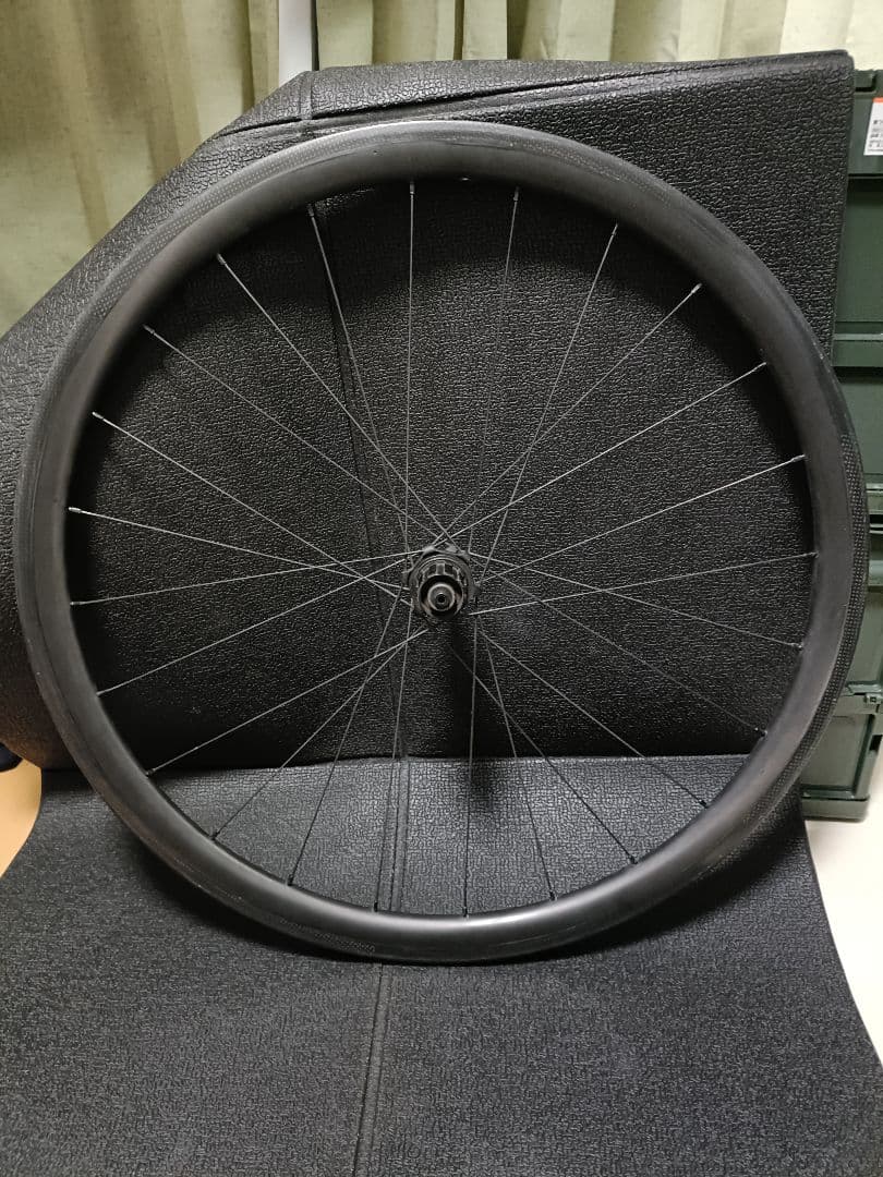 リムブレーキ　カーボンホイール　手組　前後セット