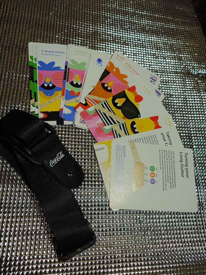 Loog Mini Electric ルーグ　エレキギター　　アンプ内蔵　ミニ