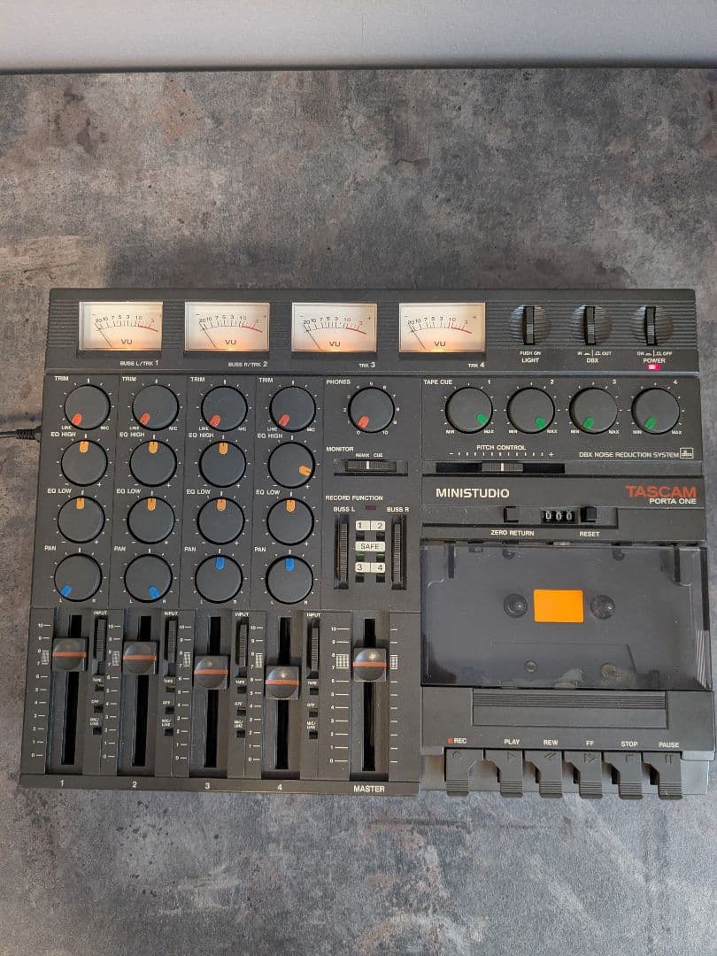 希少 TASCAM PORTA ONE マルチトラック｜通電OK・ジャンク扱い