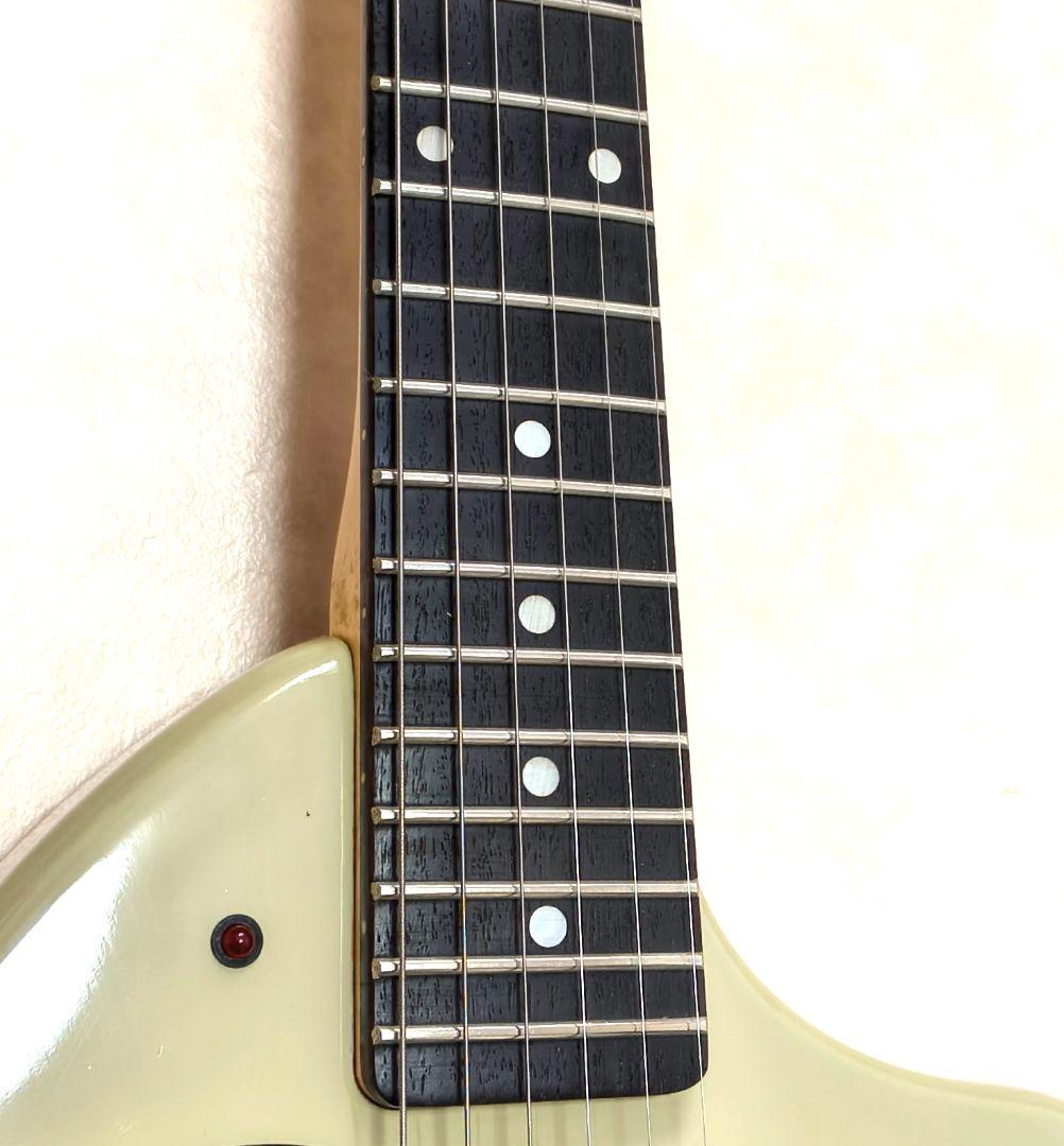 【美品】ZO-3 グレー アンプ内蔵ミニギター 専用ケース付 ぞーさん