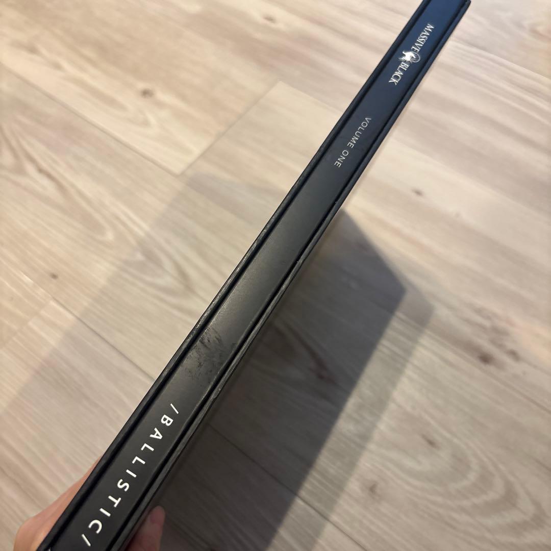 アート・デザイン・音楽 MASSIVE BLACK volume one