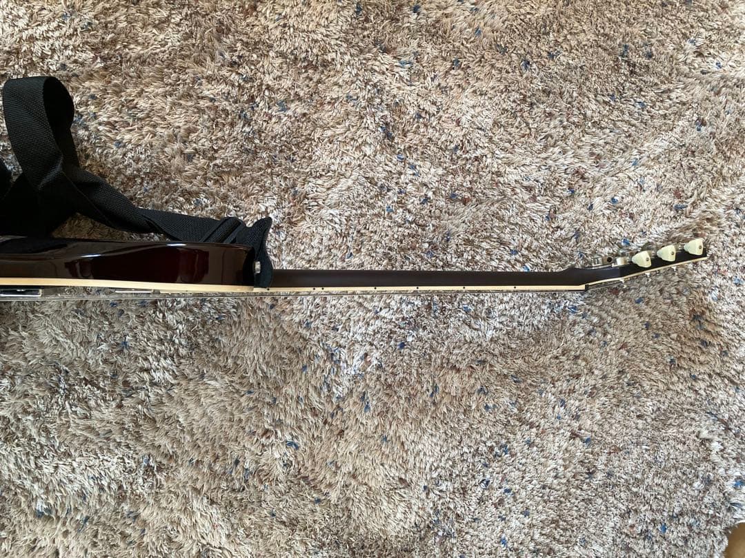 ギター YAMAHA REVSTAR RSS20VW