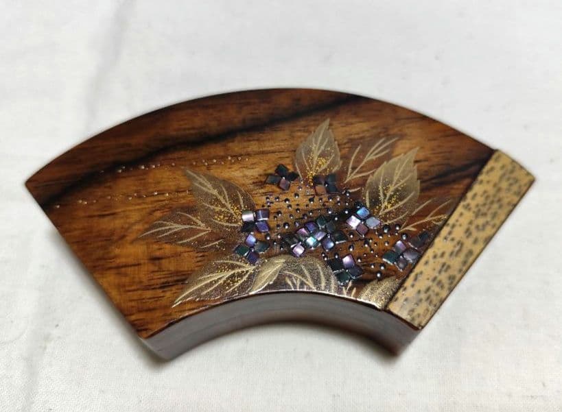 茶道具 黒柿扇面香合