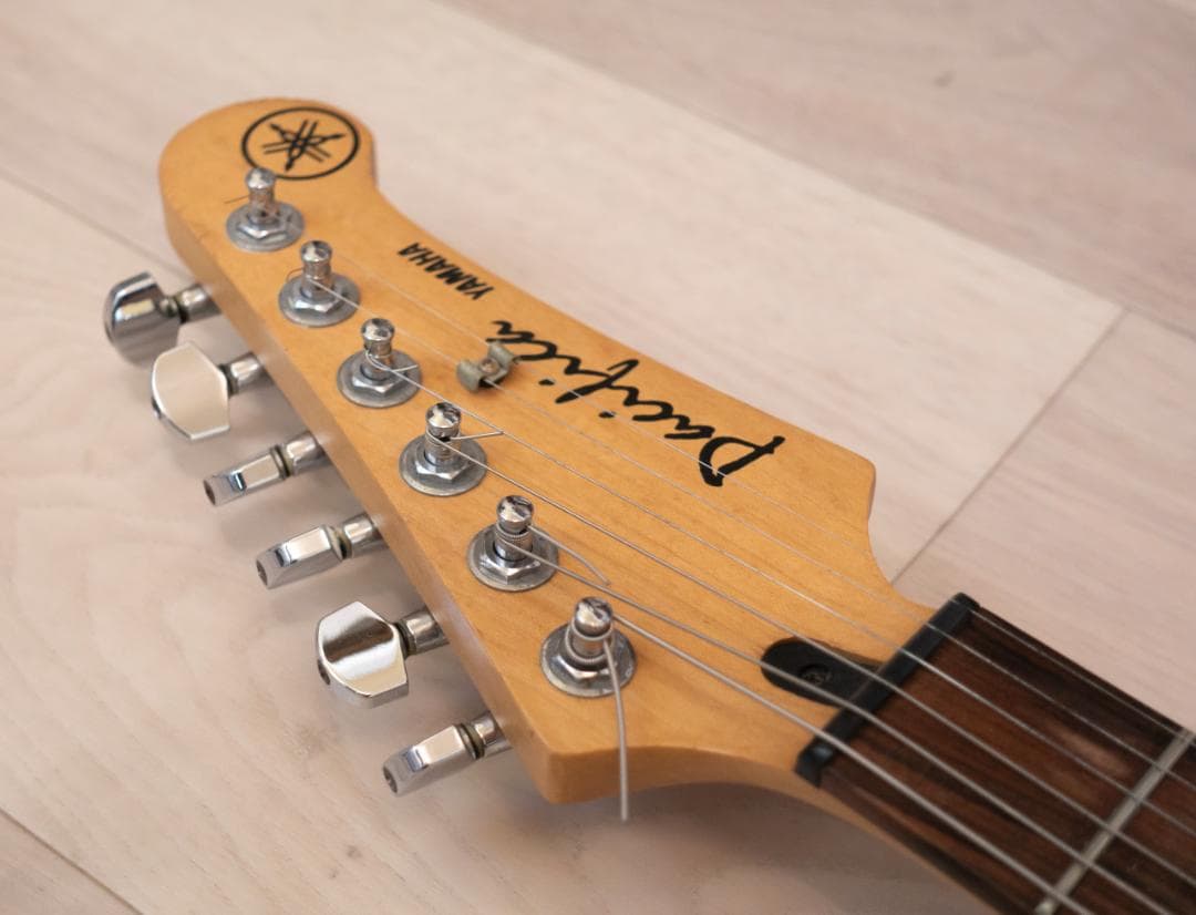 エレキギター　YAMAHA PACIFICA