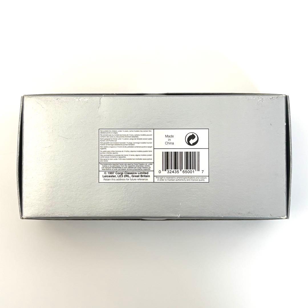 ミニカー Corgi Classics 007 Lotus Esprit & Jaws