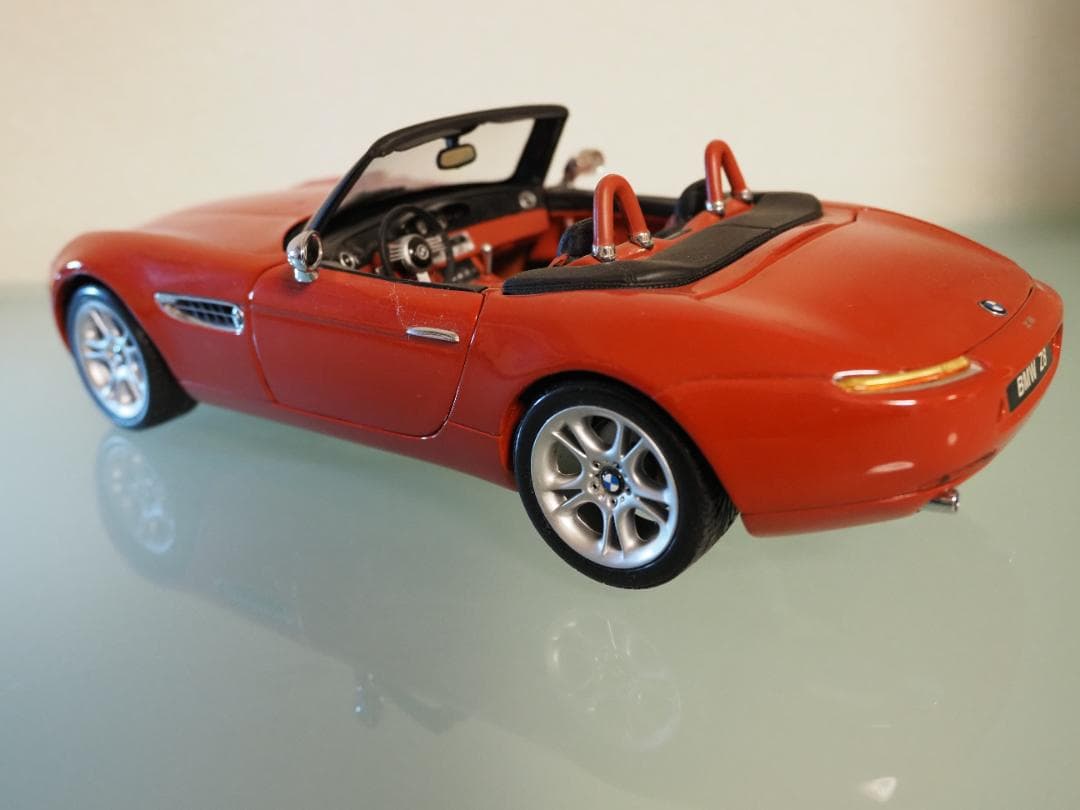 京商 1/18スケール  Z8 希少・初期モデル