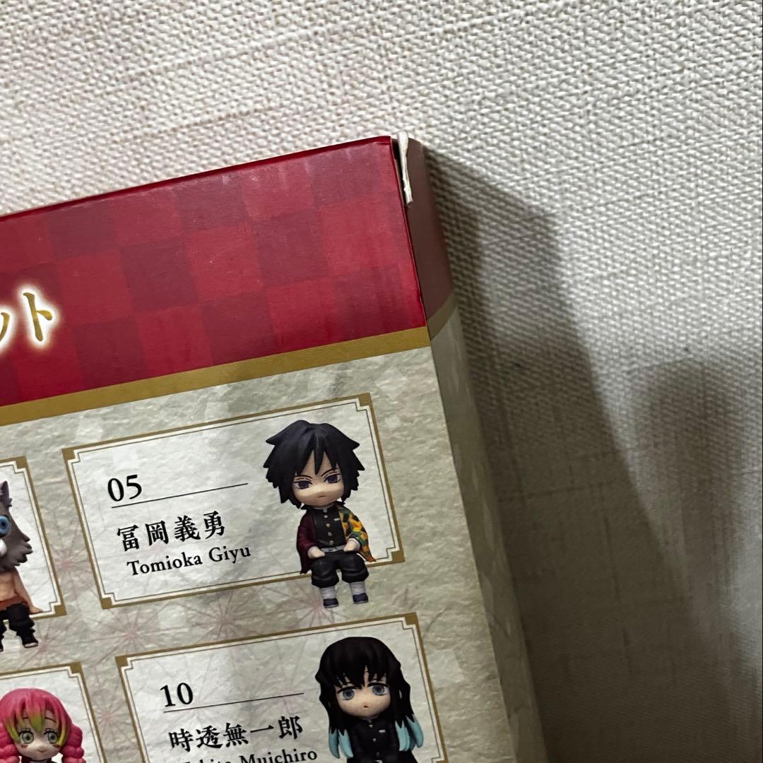 座る『鬼滅の刃』25体セット