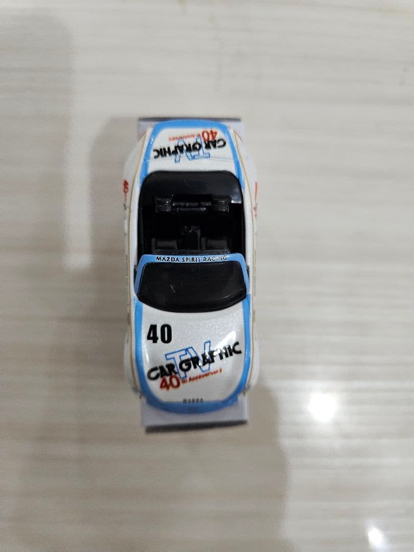 ロードスターCAR GRAPHIC40周年ミニカー 6個クラブイベントの景品に。