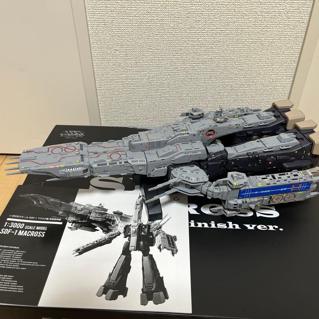 1/3000 SDF-1 MACROSS Premium Finish マクロス
