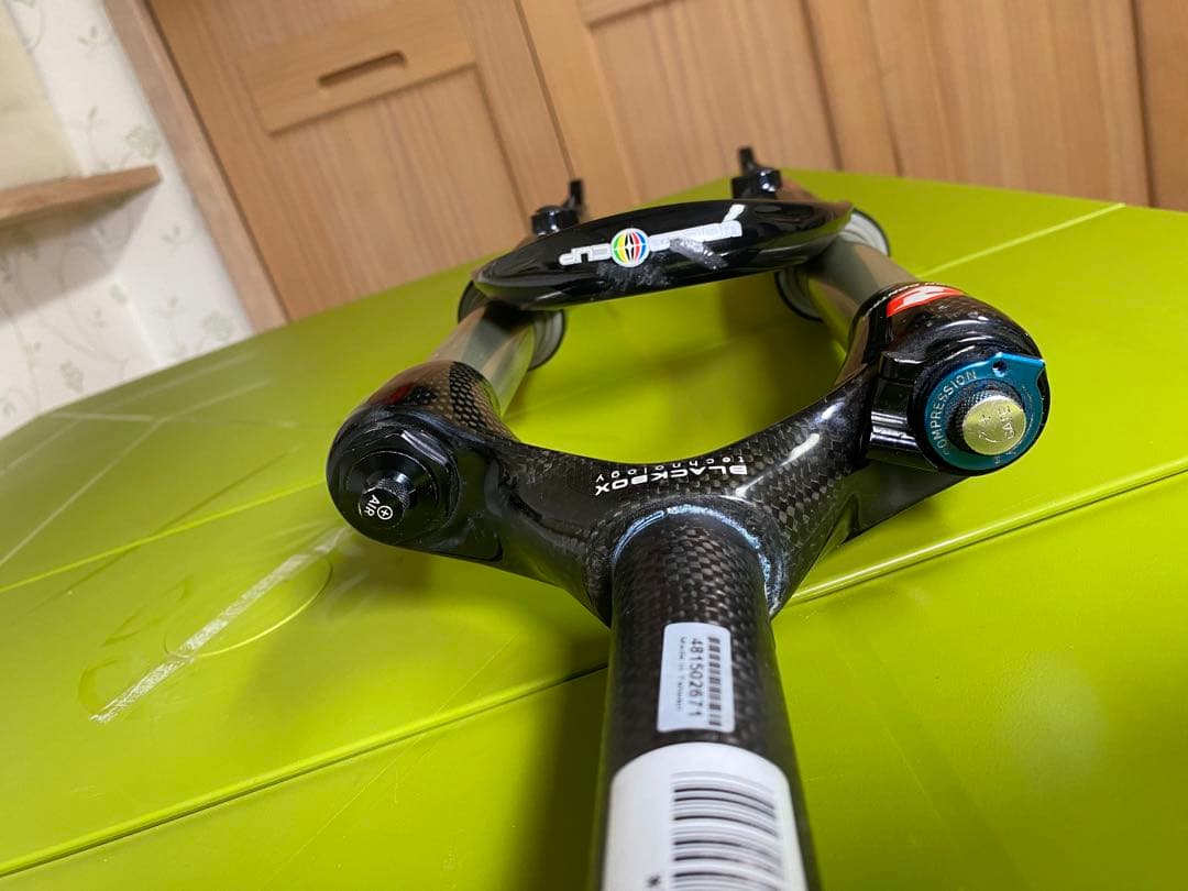 【Lion】26インチロックショックスSIDカーボンフロントフォーク