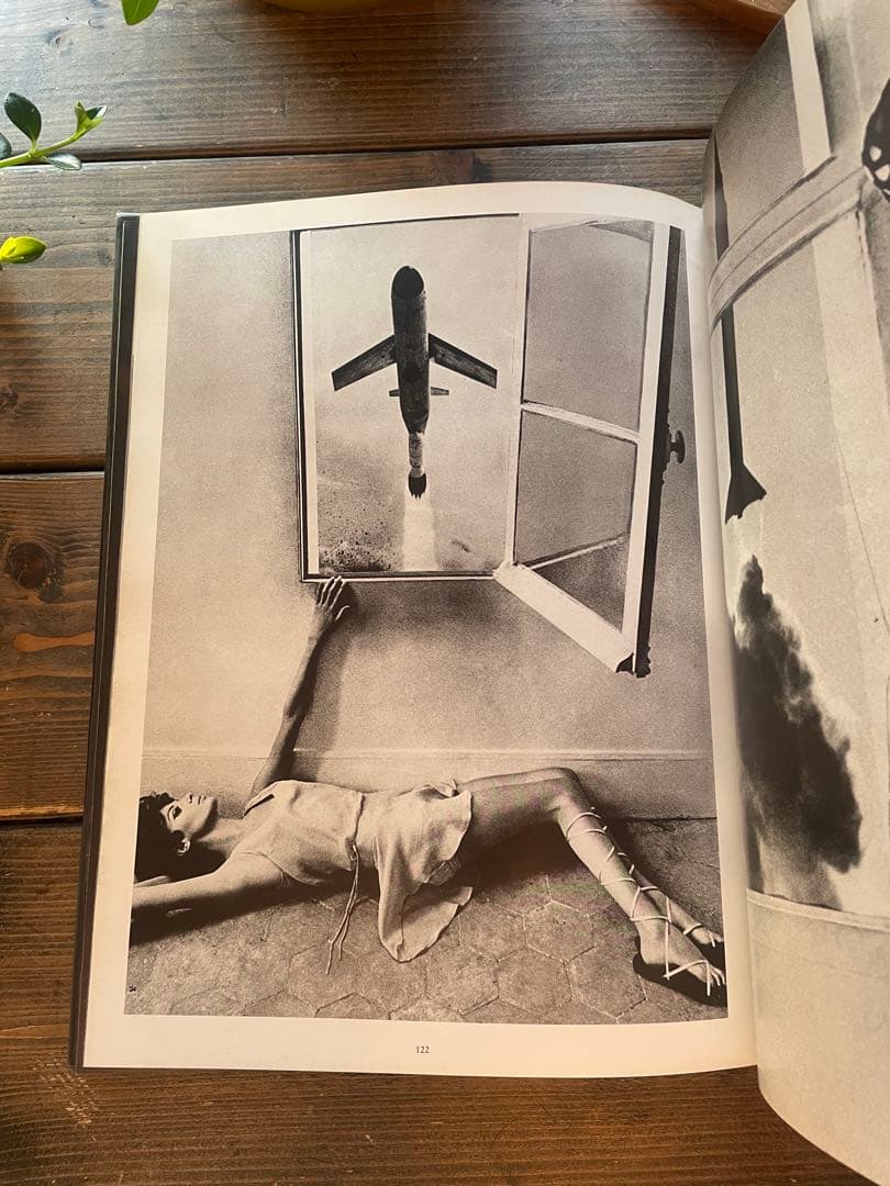 HELMUT NEWTON World Without Men 洋書 初版希少！