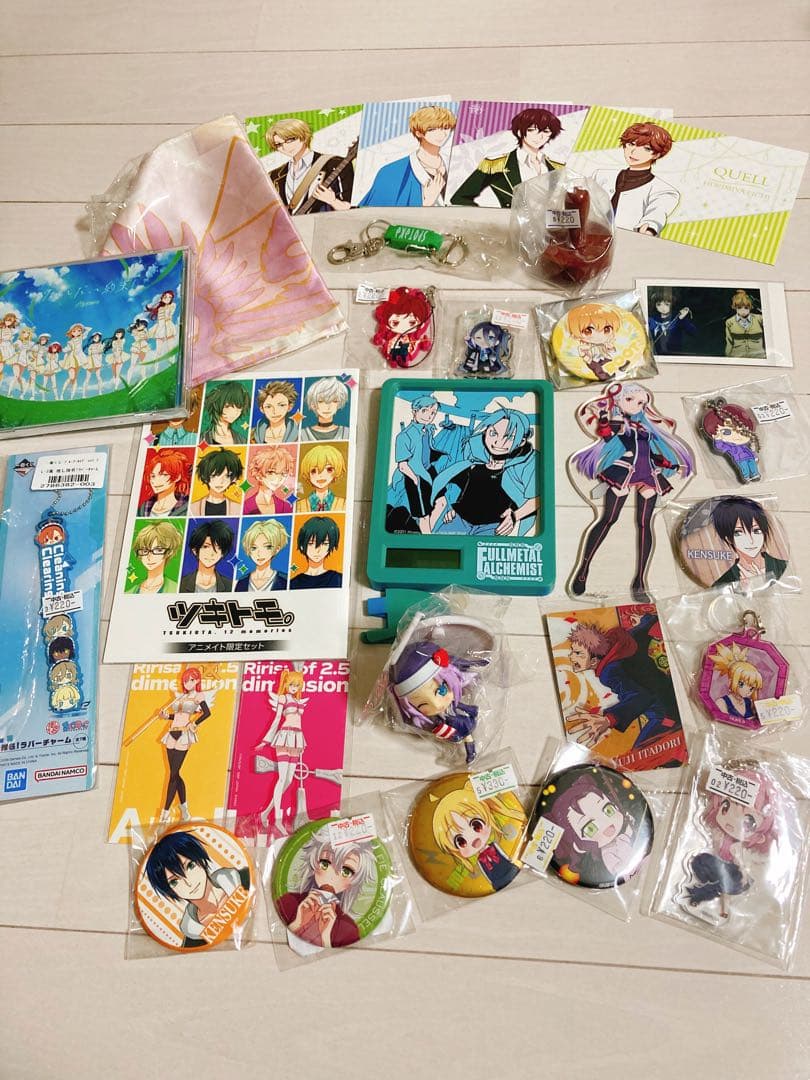 ④ノンジャンル　アニメグッズ　雑貨　大量　まとめ売り　断捨離　処分　120サイズ