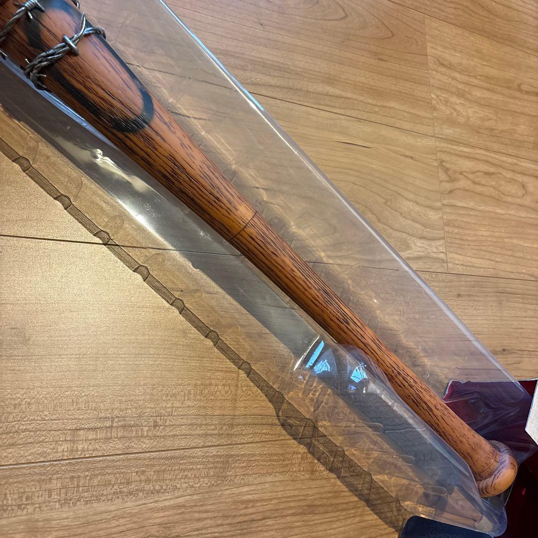 ウォーキングデッド ルシール