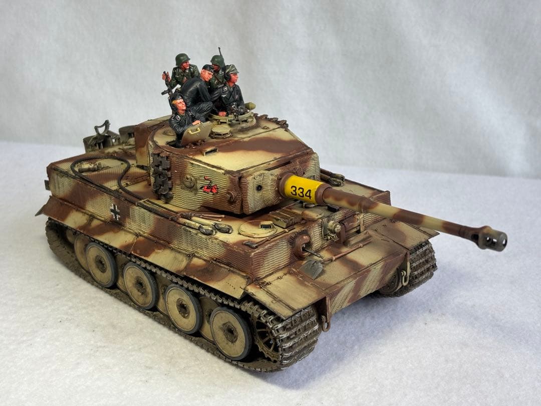 1／３５ドイツ陸軍タイガー1重戦車プラモデル完成品