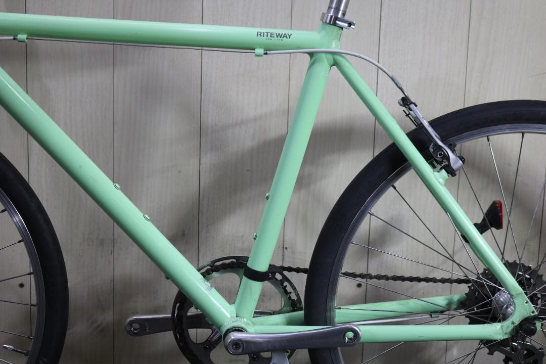 ライトウェイ26型 アルミ シマノ8速 490mm クロスバイク