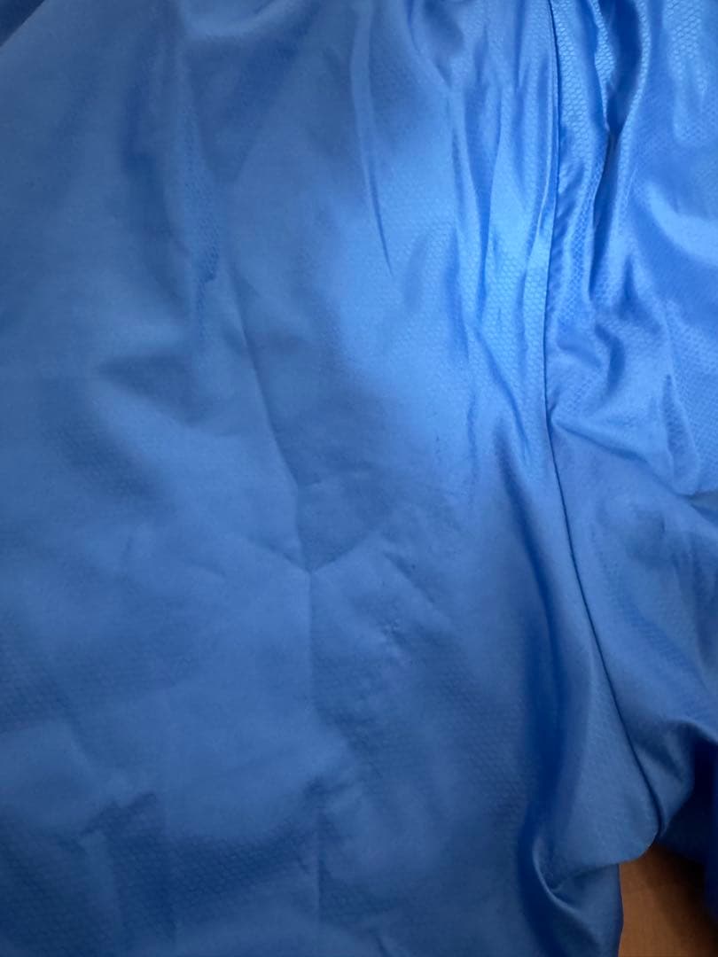 国見中サッカー　PUMA ウィンドブレーカー