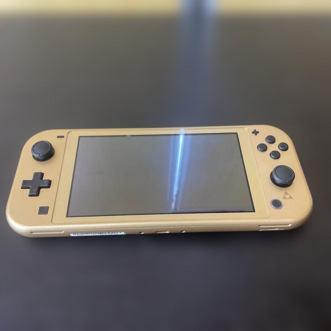 美品 Nintendo Switch Lite ハイラルエディション 本体のみ