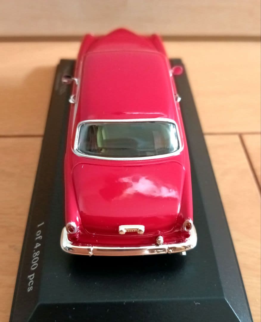 MINICHAMPS✪Volvo 121 レッド1:43