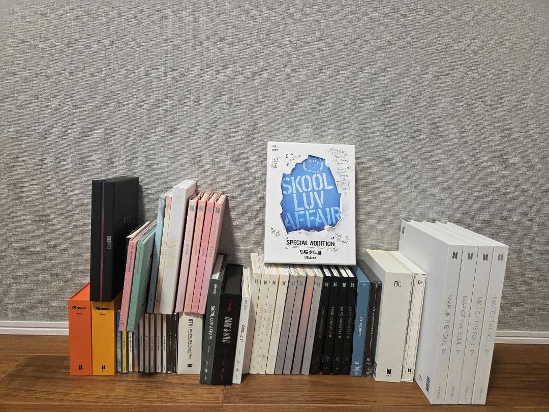 公式 BTS アルバム.メモリーズ.トレカ.ポスカ.フォトバインダー付き