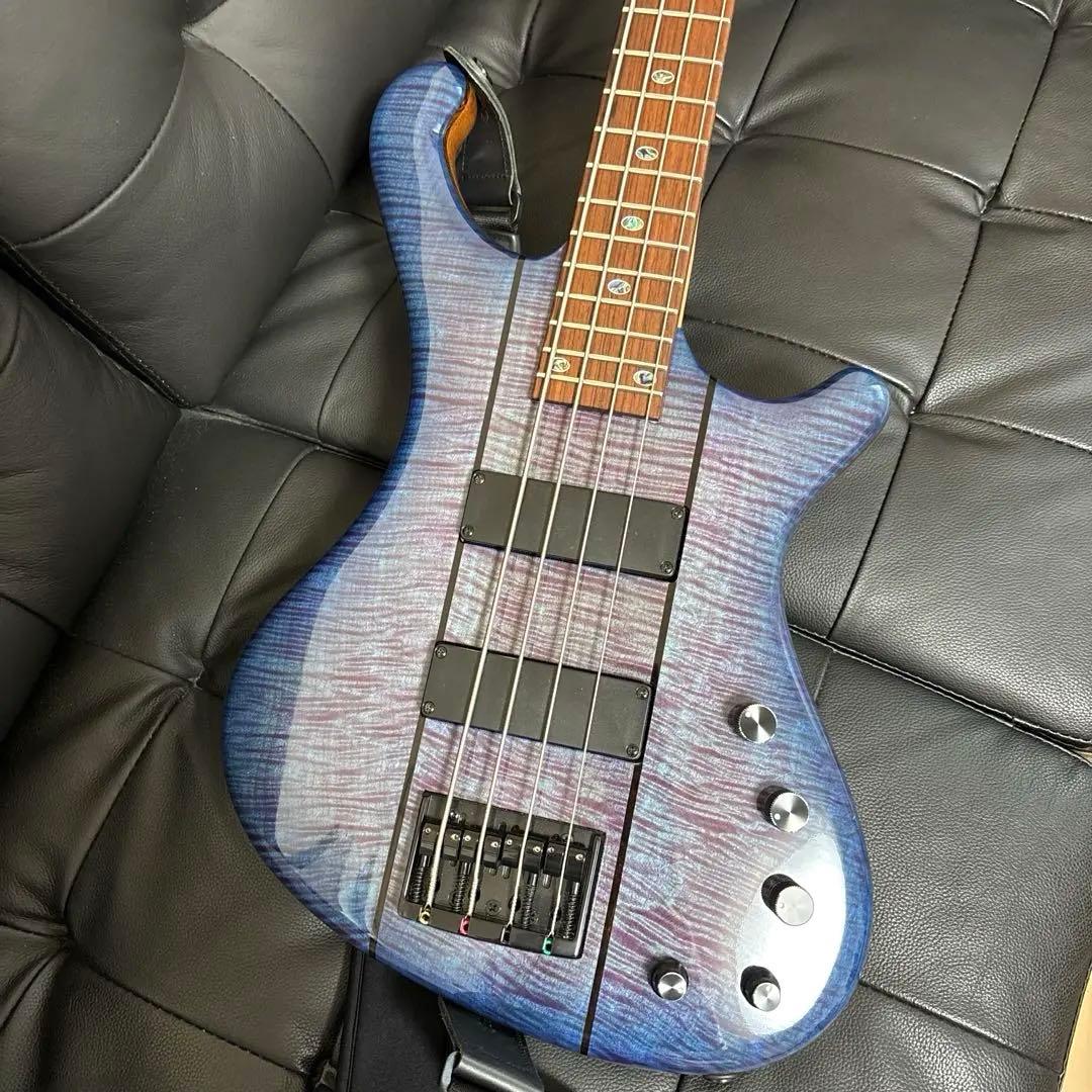 freedom ★ ベース　Dulake 4st Top The Ripper
