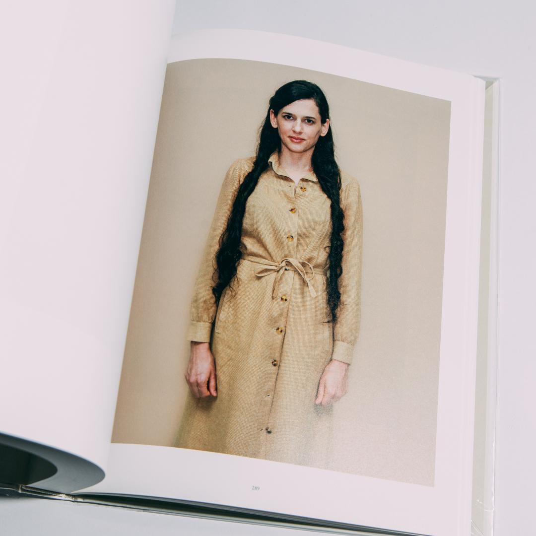 アート・デザイン・音楽 The Louisiana Book Rineke Dijkstra