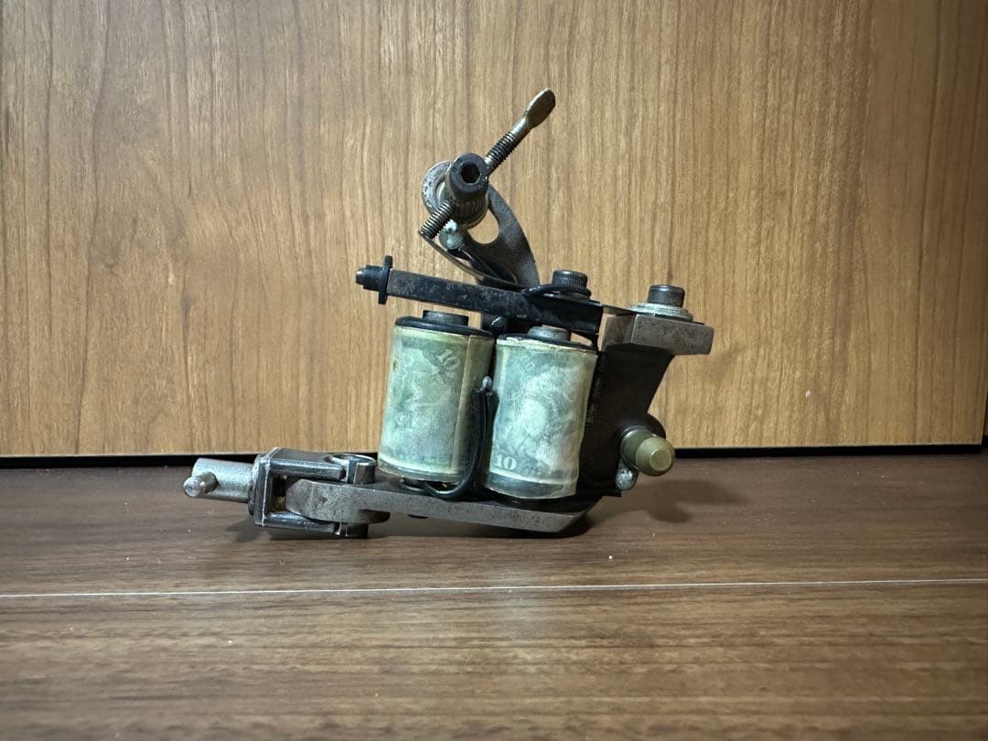 ミッキーシャープス　ポールロジャースモデル