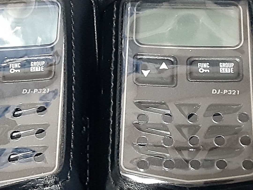 アルインコ製・特小トランシーバーDJ-P321×4台・フルセット・一式✨極美品✨