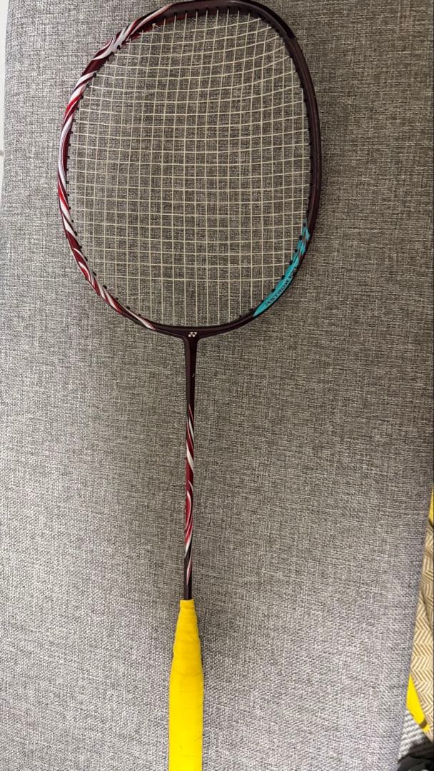 ヨネックス　アストロクス100zz 4ug5 ジャンク