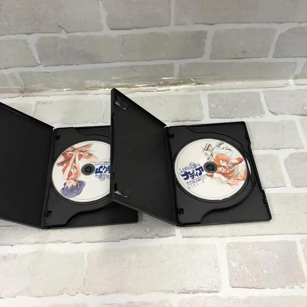 M2991 ふしぎの海のナディア　DVD-BOX（フィギュア付き）