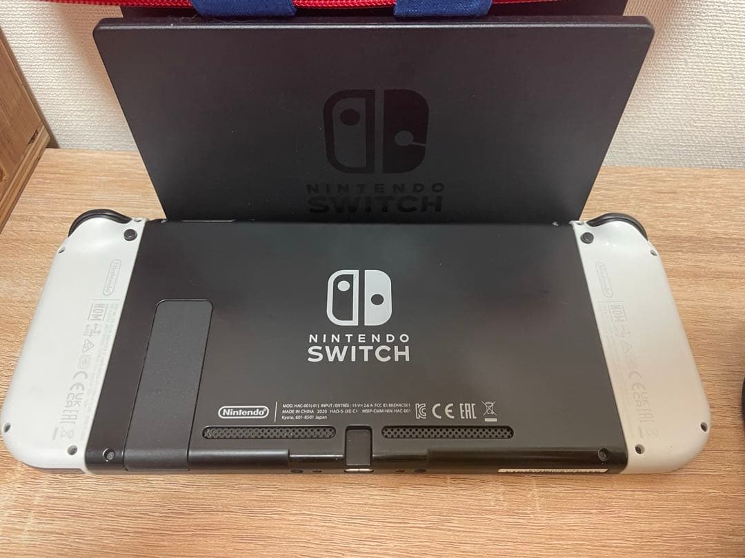 初期型Nintendo Switch 本体 付属品付き