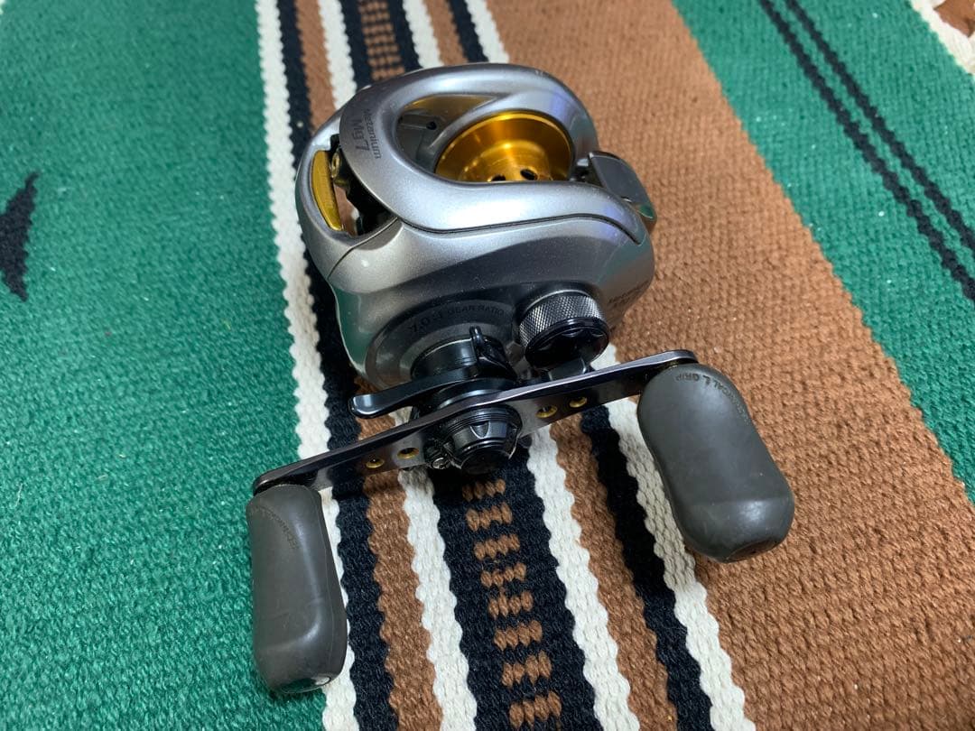 SHIMANO ベイトリール　メタニウムMg7 左ハンドル