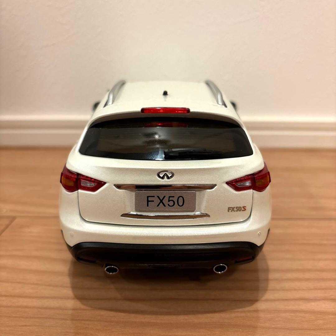 日産 PAUDI パウディ INFINITI FX50 1/18 モデルカー