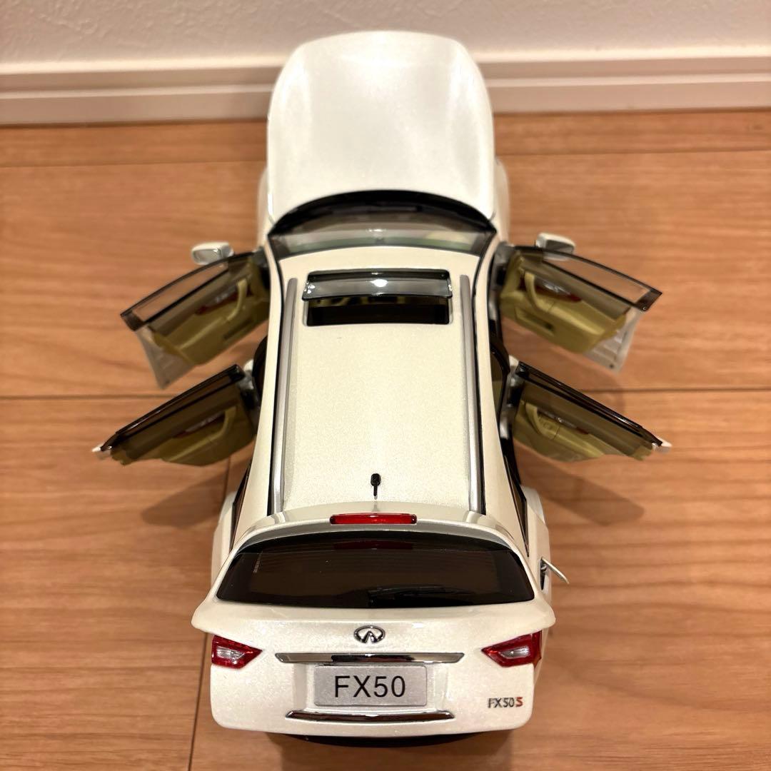 日産 PAUDI パウディ INFINITI FX50 1/18 モデルカー
