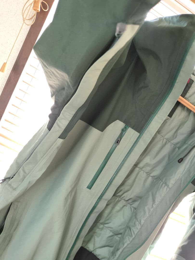 超美品 OUTDOOR RESERCH スノージャケット GORE-TEX