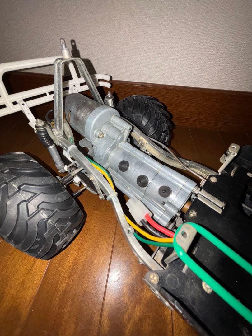 2ビート 1/10 タミヤ ハイラックス4WD マウンテンライダー仕様