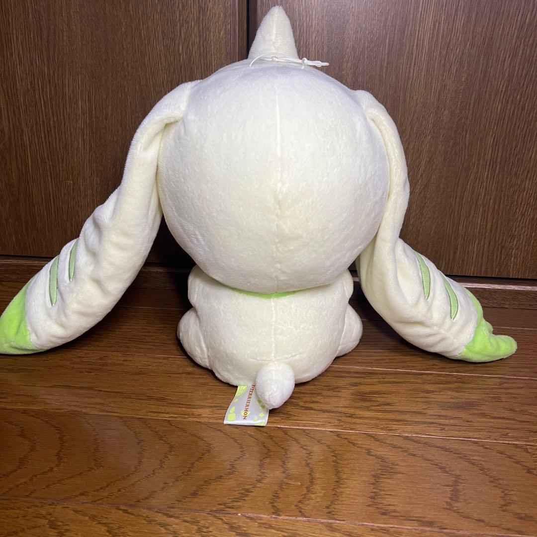 デジモンアドベンチャー　テリアモン　でっかいぬいぐるみ　目つぶり