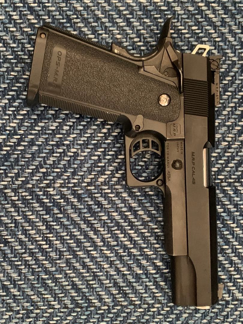 ハイキャパ5.1 ガスガン 3マガジン付き