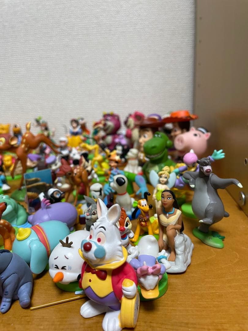 ディズニー　フィギュア　チョコエッグ　ガチャガチャ　一番くじ等　値下げ