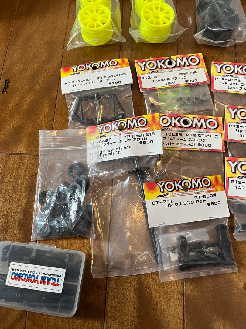 1/12 ヨコモ　GT500 シャーシ　スペアパーツセット