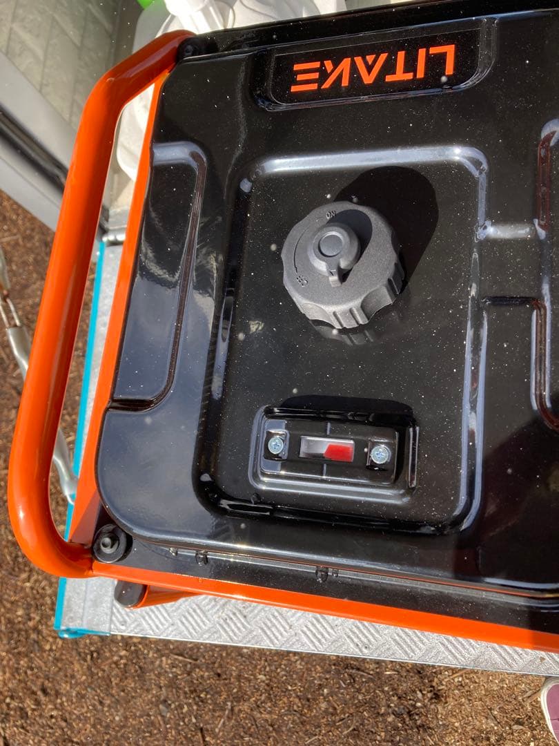 Litake インバーター発電機 定格出力3.5kVA オープン型