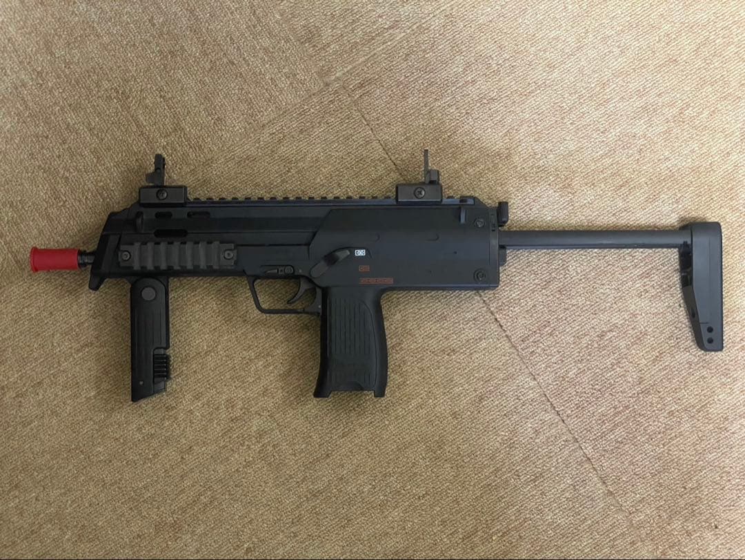 電動ガン MP7A1 ブラック