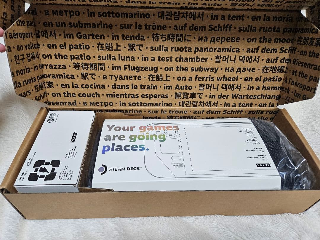 Steam Deck LCD 256GB スチームデック (コード凹みあり)