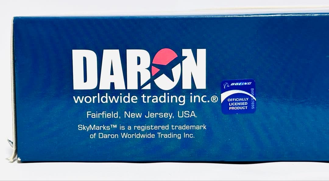 SKYMARKS 1/200 B777-200 Alitaliaアリタリア航空