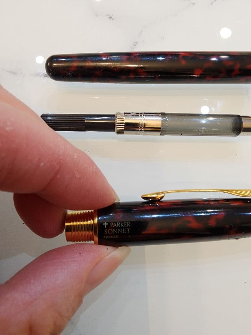 最終価格 Parker SONNET パーカー ソネット 万年筆 赤黒マーブル
