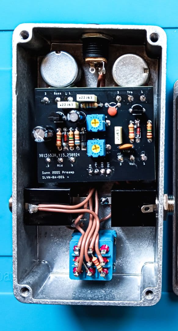SUNN200S ベースプリアンプ