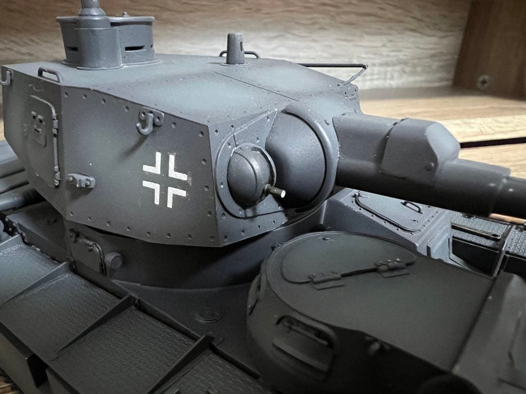 1/35 ドイツ多砲塔戦車 ノイバウファールツォイク 完成品