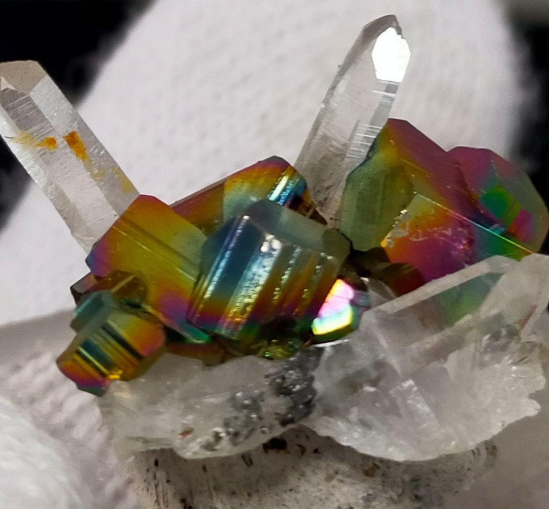 笛*様 【コレクター向】レインボーパイライト 水晶クラスター 共生 インドネシア