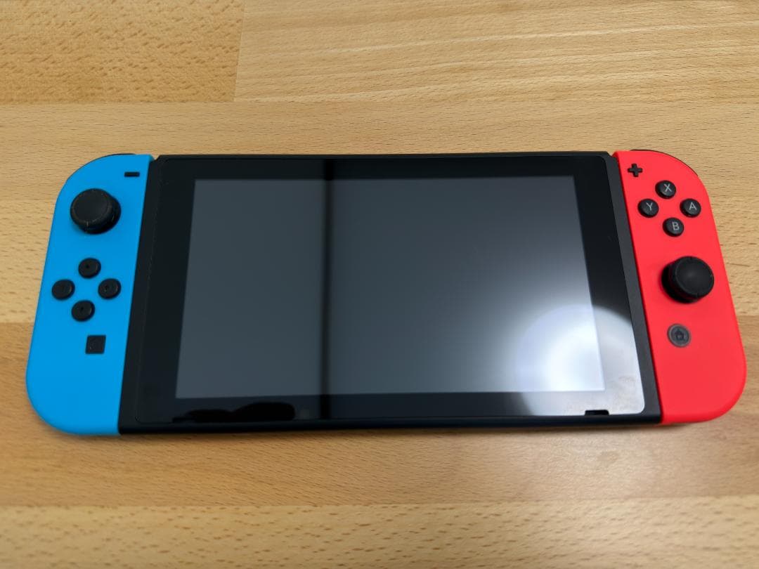 【美品】Nintendo Switch 本体 ネオンブルー/ネオンレッド