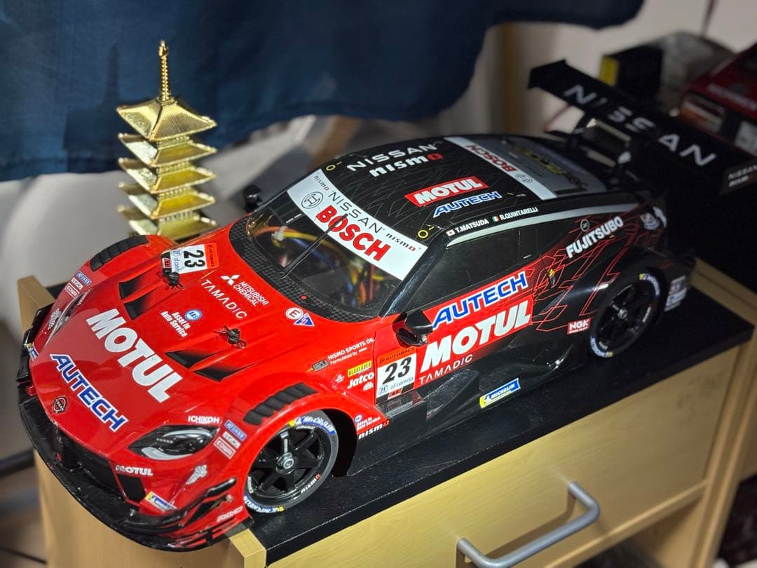 タミヤ　Motul Autech Z