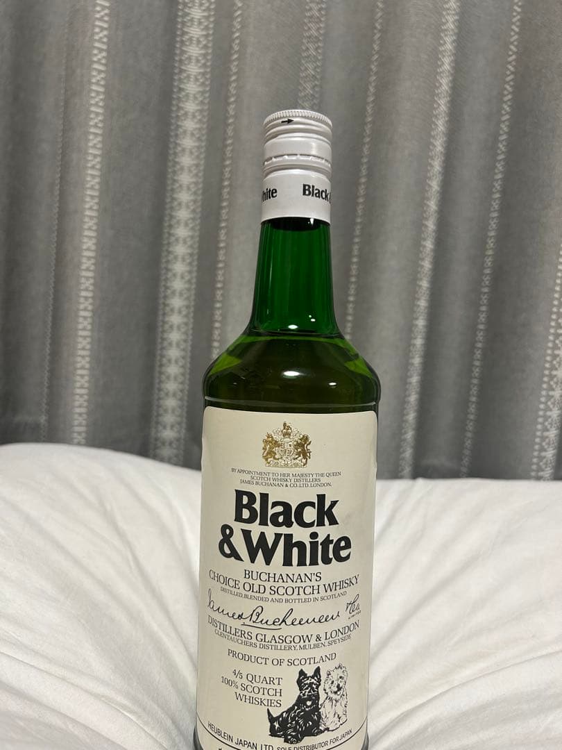 ウイスキー Black & White